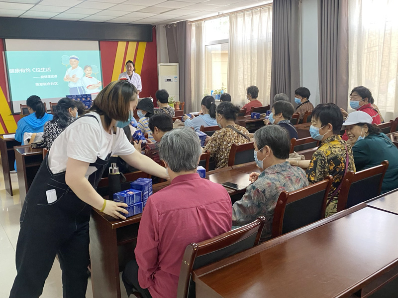 “健康有约 C位生活”公益活动走进石家庄市陈章小区